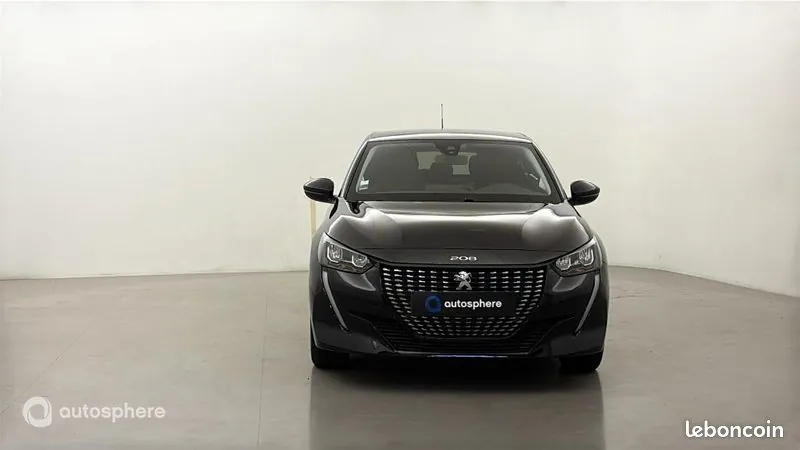 Peugeot 208 2022 photo 2
