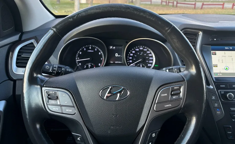 Hyundai Santa Fe 2018 photo 3