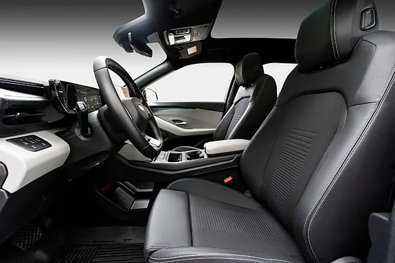 Ford Explorer 2026 photo 3