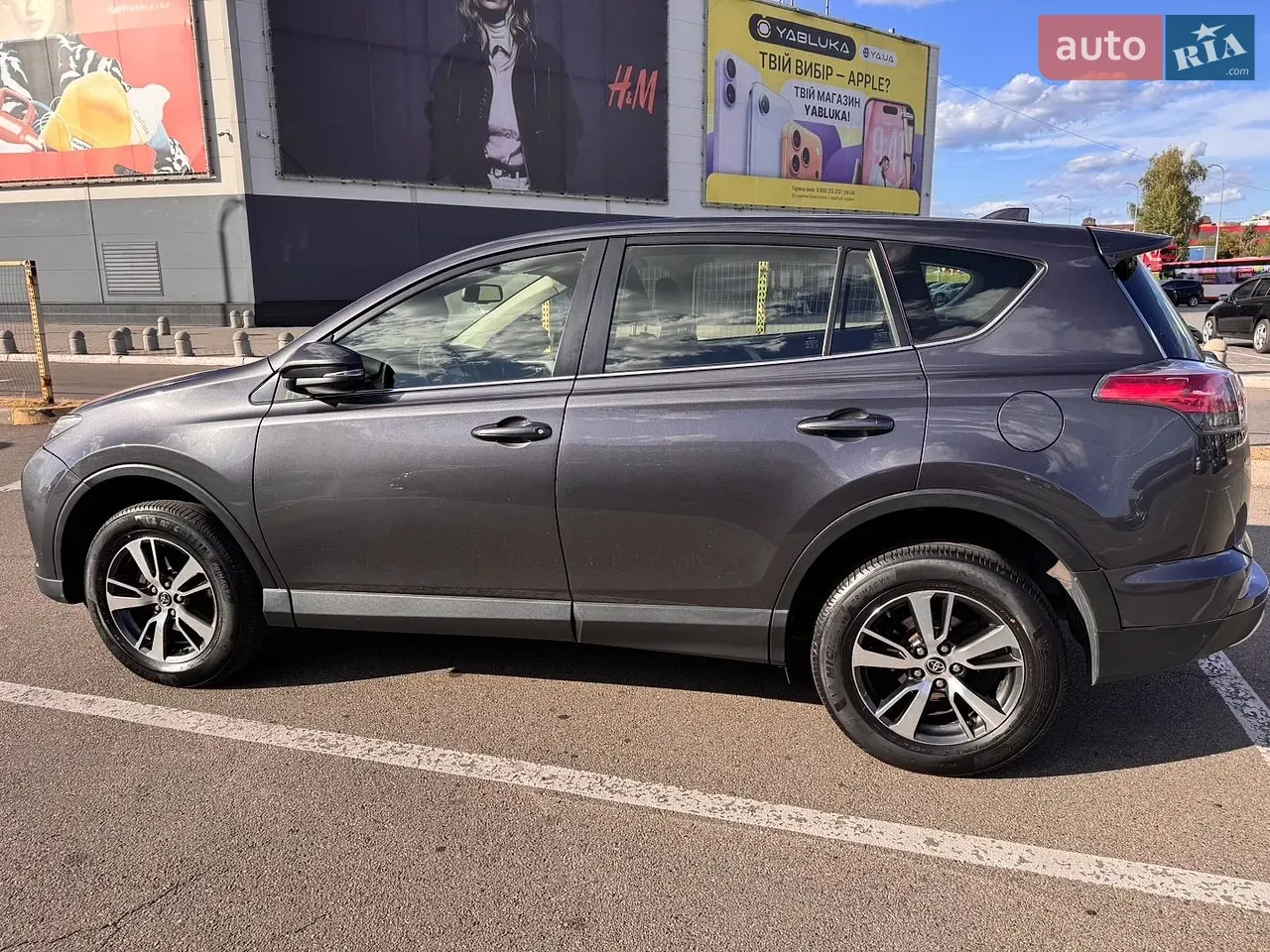 Toyota Rav4 2016 photo 4