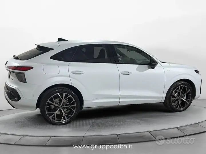 Audi Q3 2026 photo 4