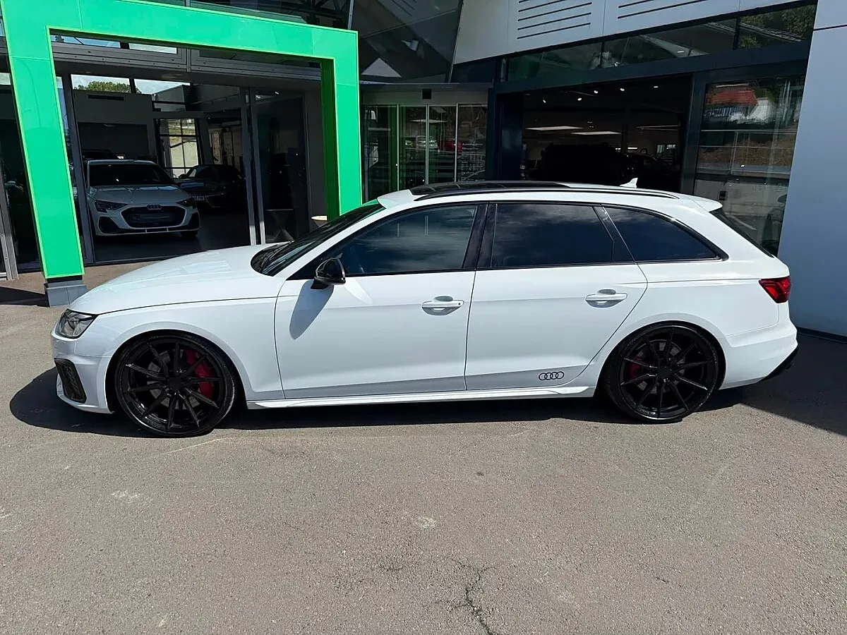 Audi A4 2019 photo 3