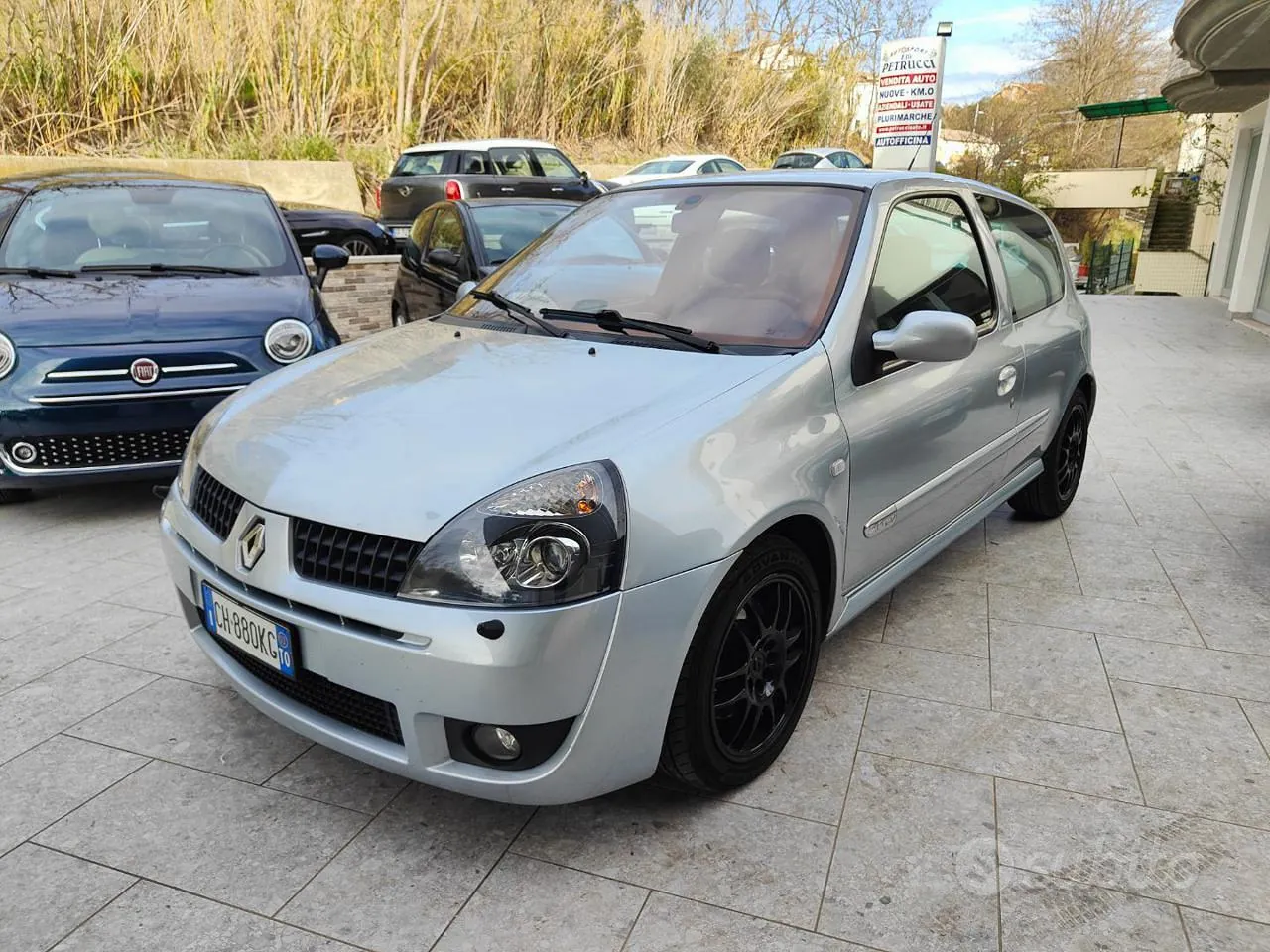 Renault Clio 2003 photo 2