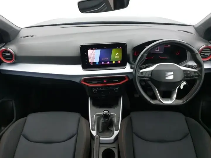 Seat Arona 2023 photo 3