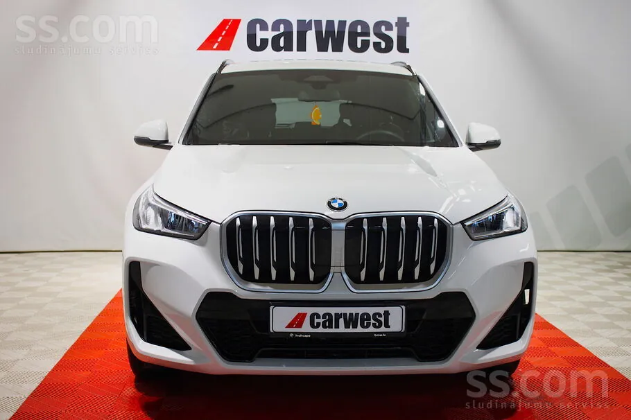 BMW X1 2025 photo 2