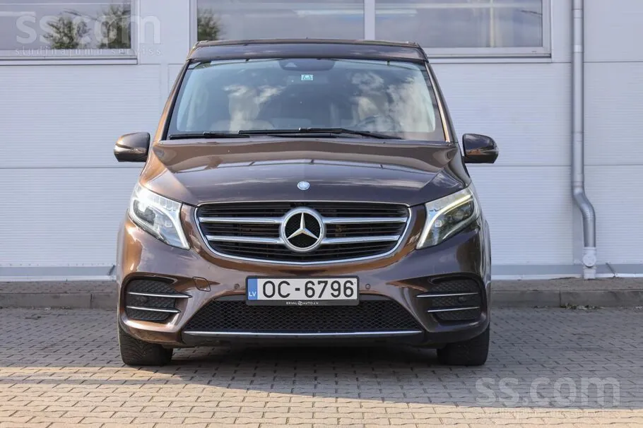 Mercedes-Benz V250 2016 photo 3