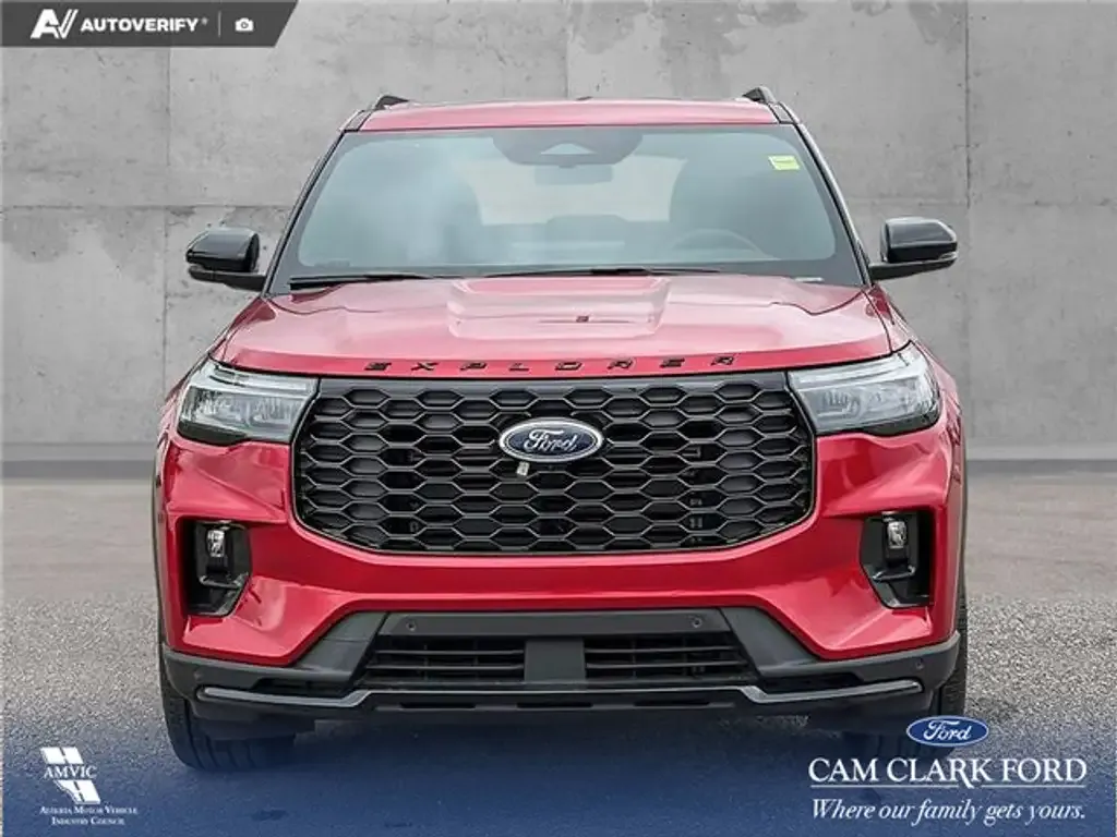 Ford Explorer 2026 photo 2
