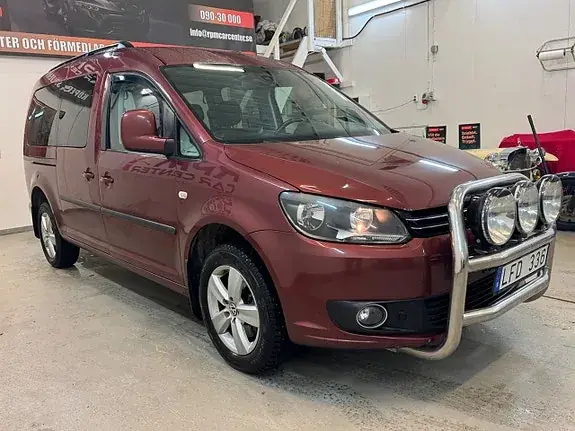 Volkswagen Caddy Maxi 2011 photo 2