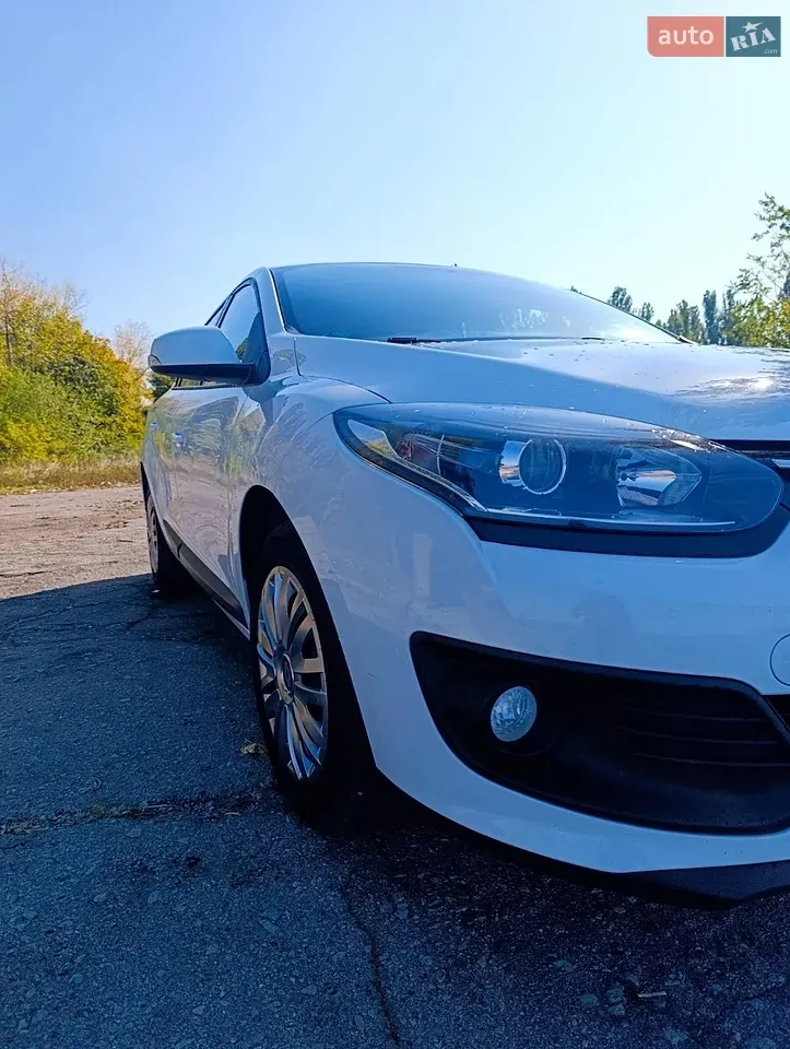 Renault Megane 2015 photo 5