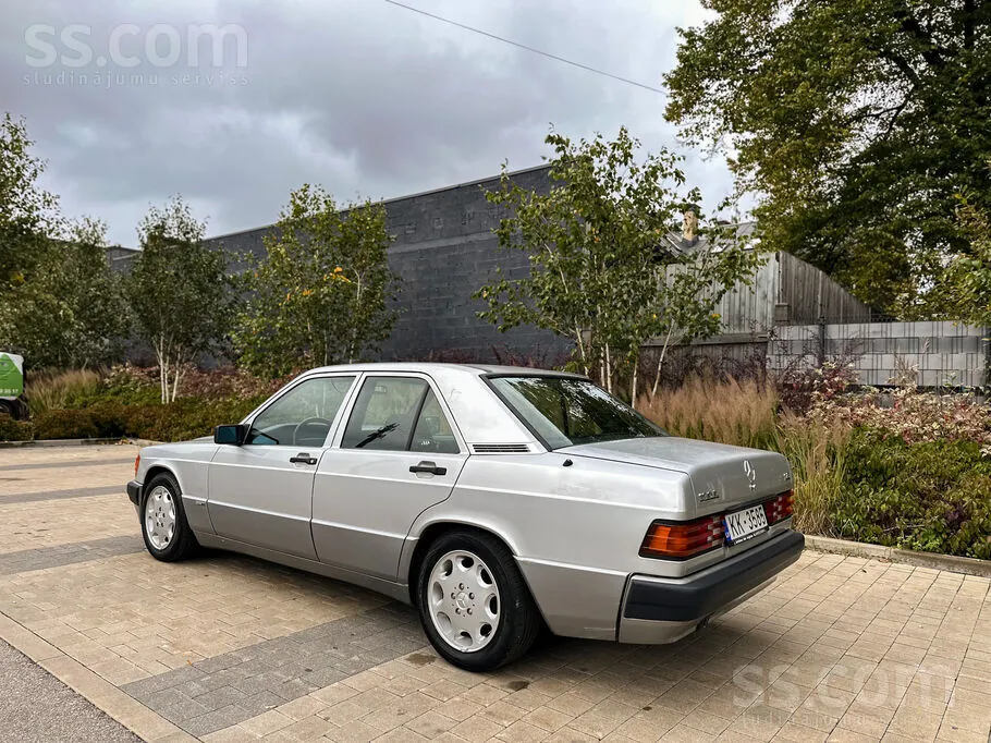 Mercedes-Benz 190 1993 photo 5