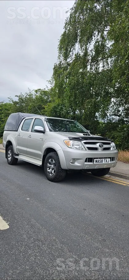Toyota Hilux 2008 photo 2