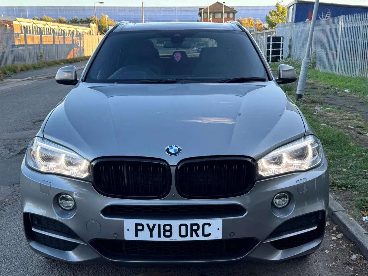 BMW X5 2018 photo 2