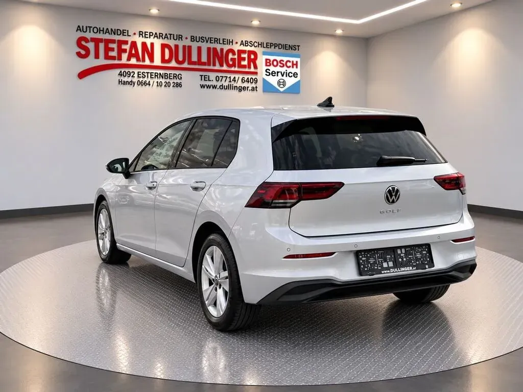Volkswagen Golf 2023 photo 3