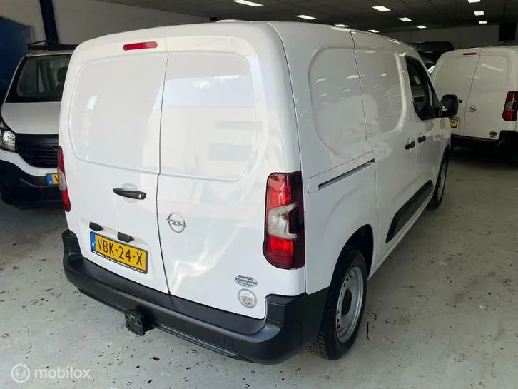 Opel Combo 2019 photo 2