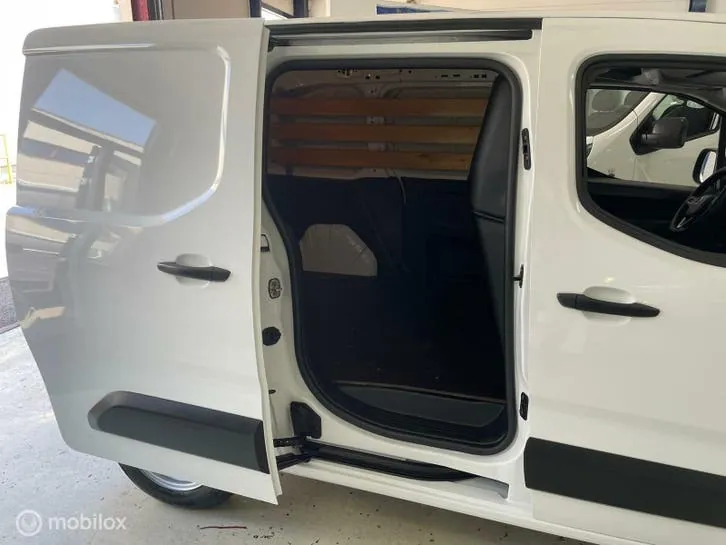 Opel Combo 2019 photo 3