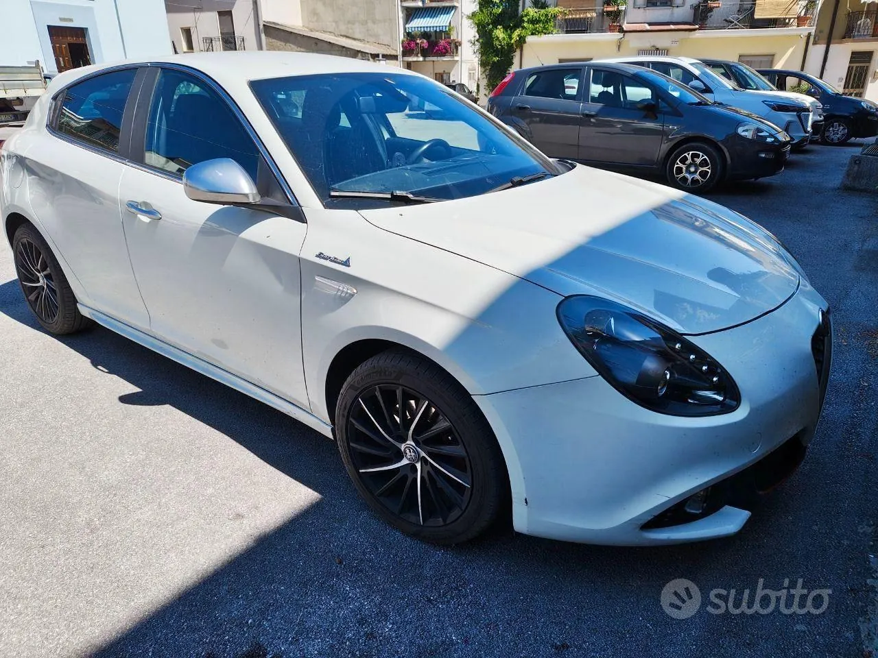 Alfa Romeo Giulietta 2014 photo 4