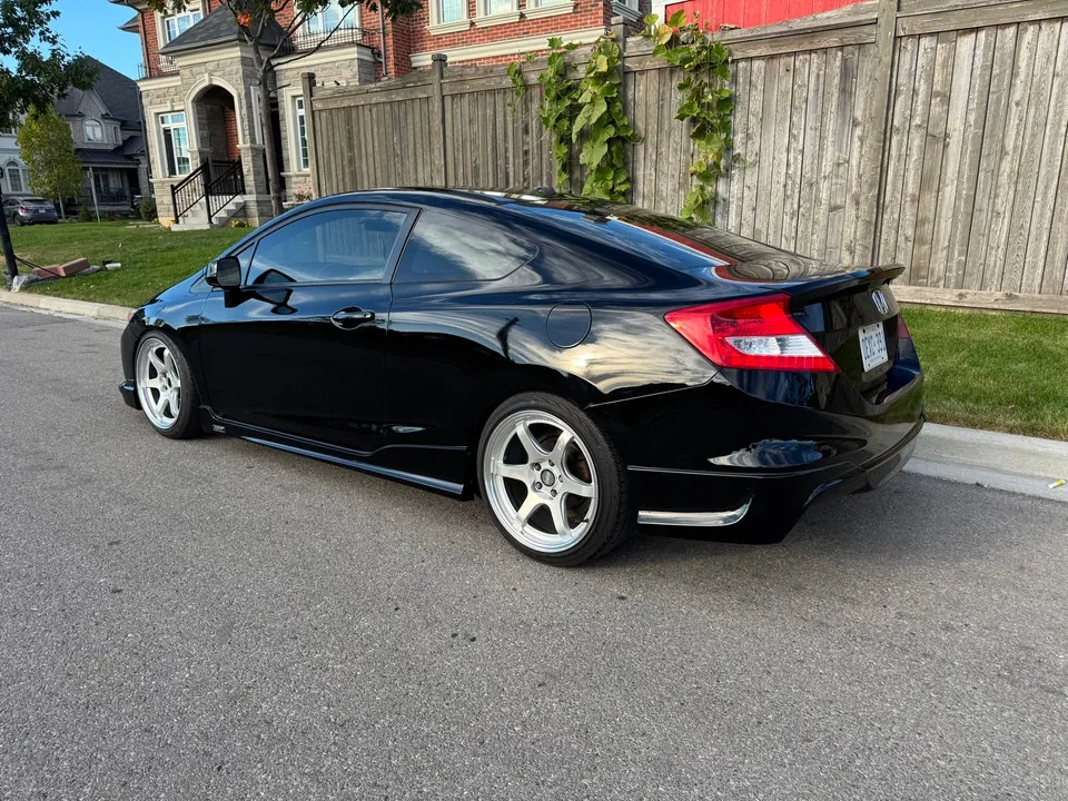 Honda Civic 2012 photo 4