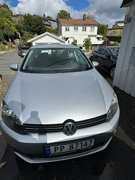 Volkswagen Golf 2010 photo 5