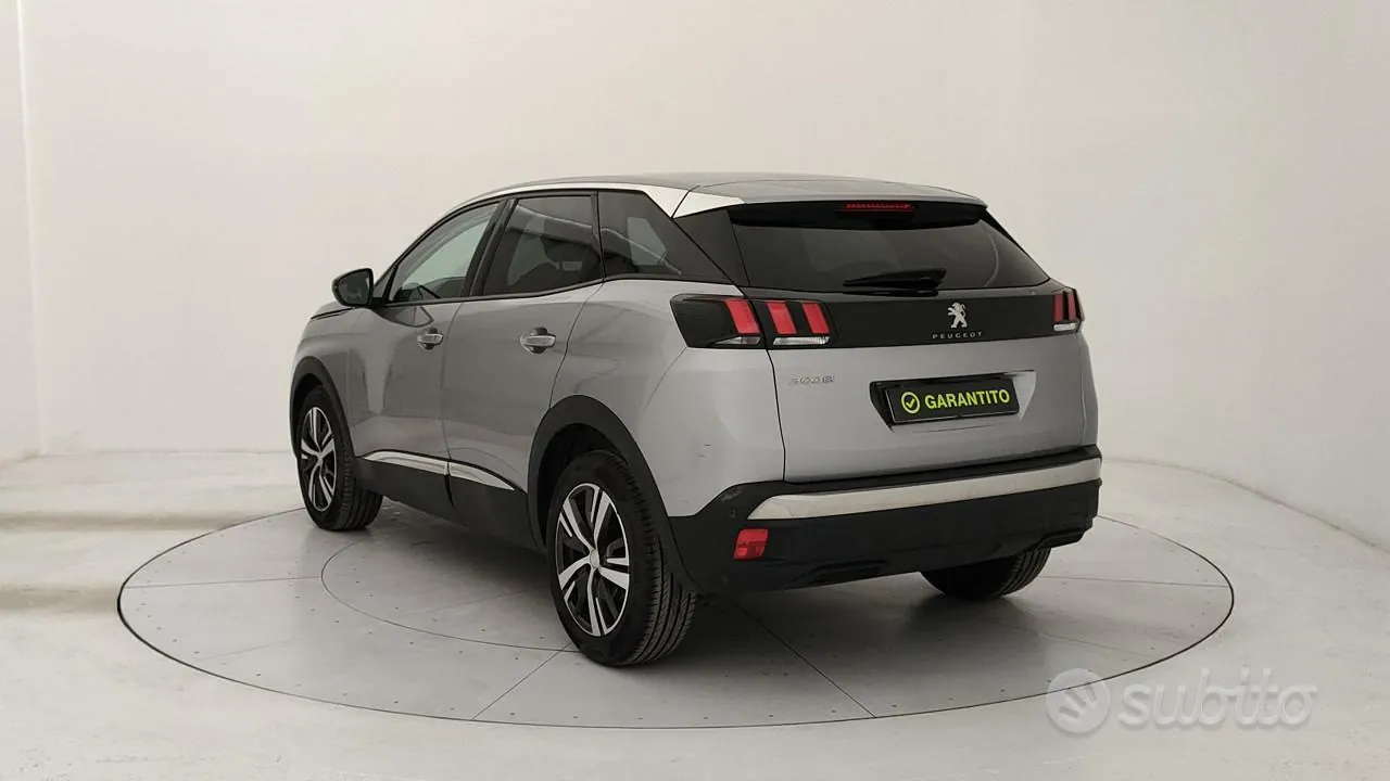 Peugeot 3008 2023 photo 3
