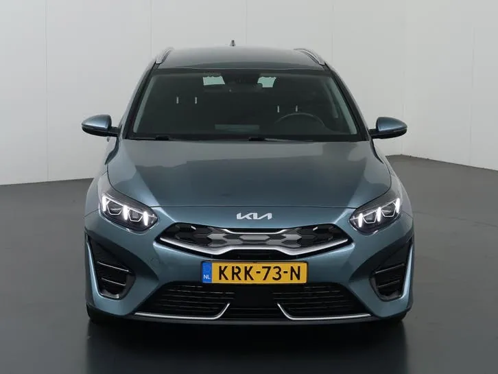 Kia Ceed 2023 photo 3