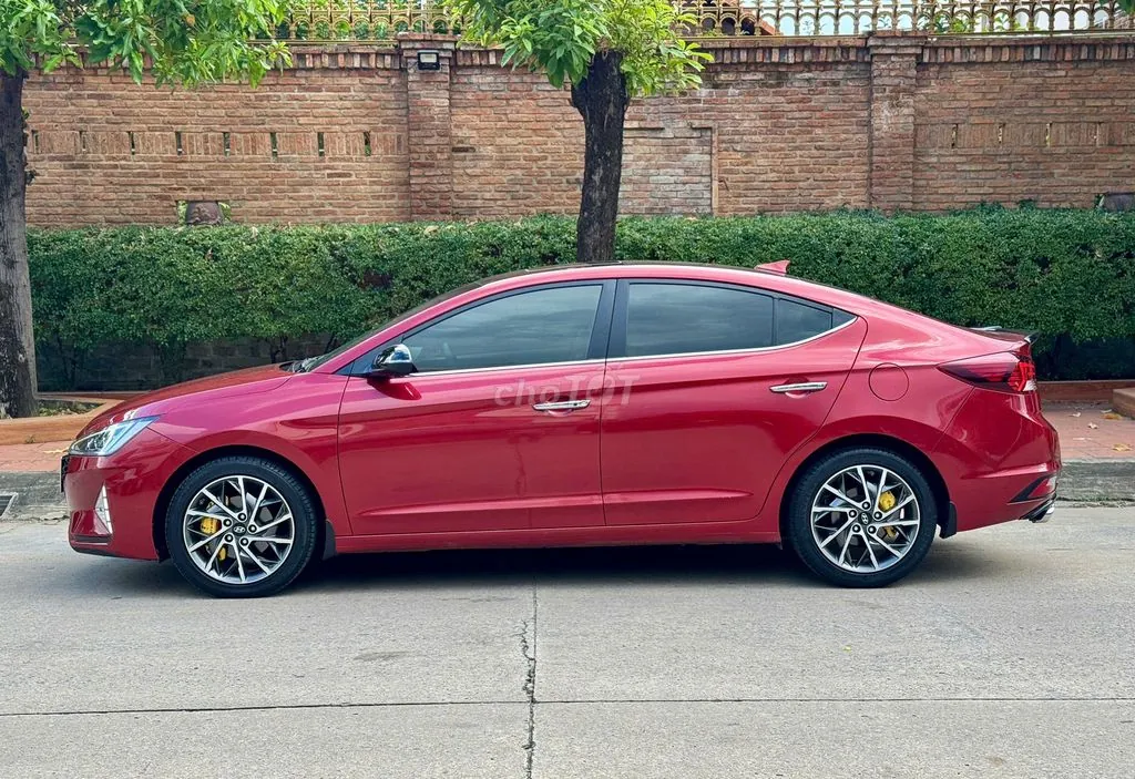 Hyundai Elantra 2020 photo 4