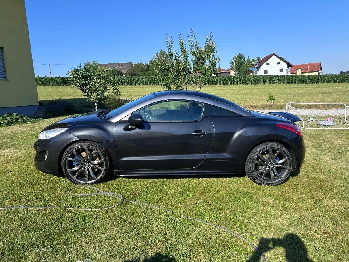 Peugeot Rcz 2010 photo 2