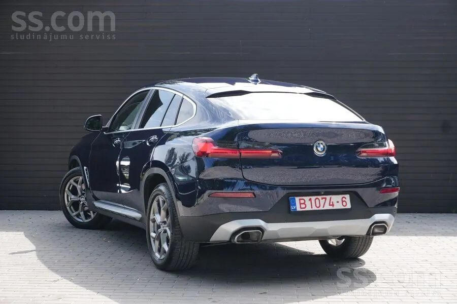 BMW X4 2022 photo 4