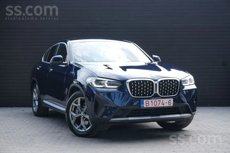 BMW X4 2022 photo 2