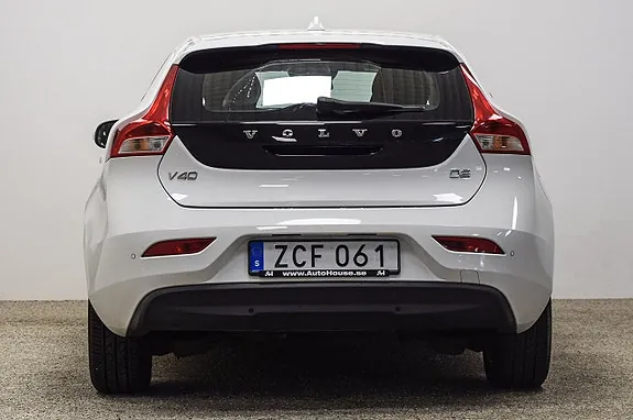 Volvo V40 2018 photo 5