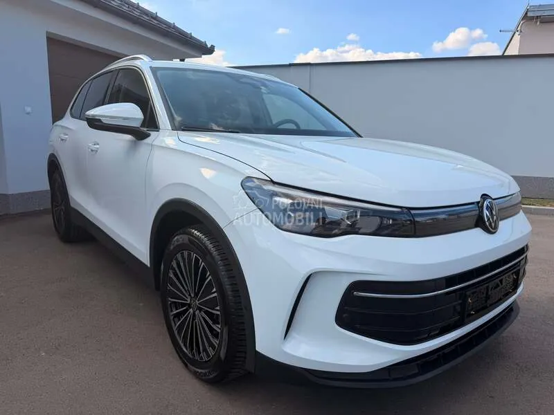 Volkswagen Tiguan 2025 photo 2