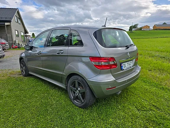Mercedes-Benz B180 D 2007 photo 4
