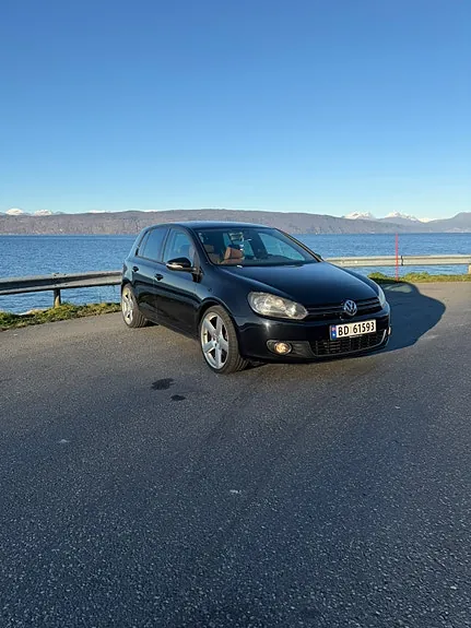 Volkswagen Golf 2009 photo 2