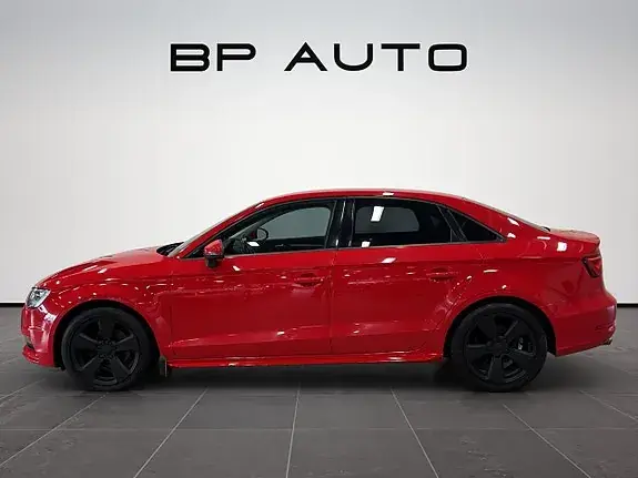 Audi A3 2014 photo 2