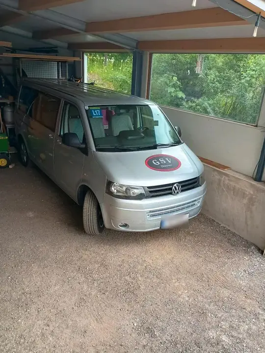 Volkswagen T5