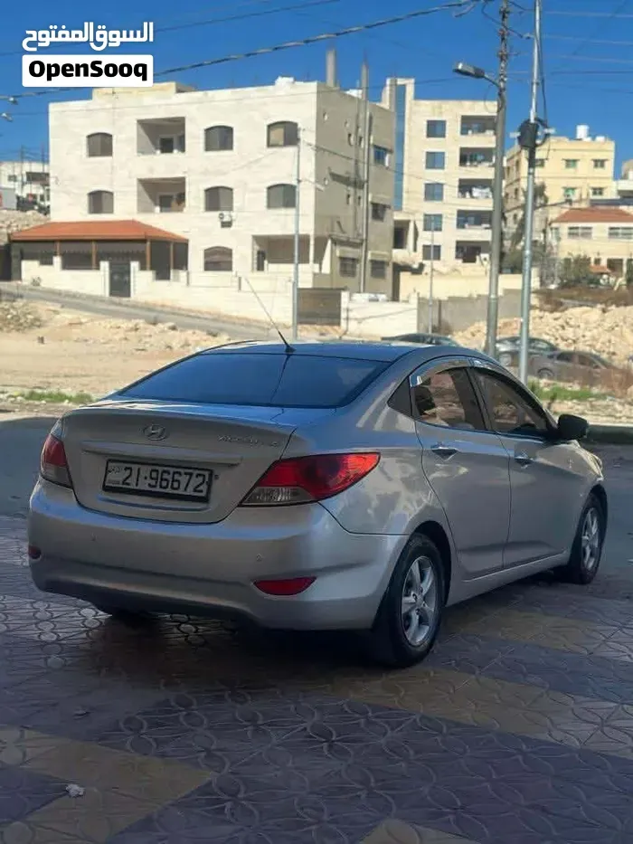 Hyundai Accent