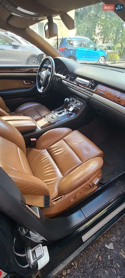 Audi A8 2006 photo 4