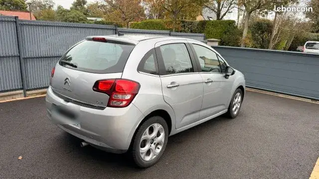 Citroen C3 2012 photo 2