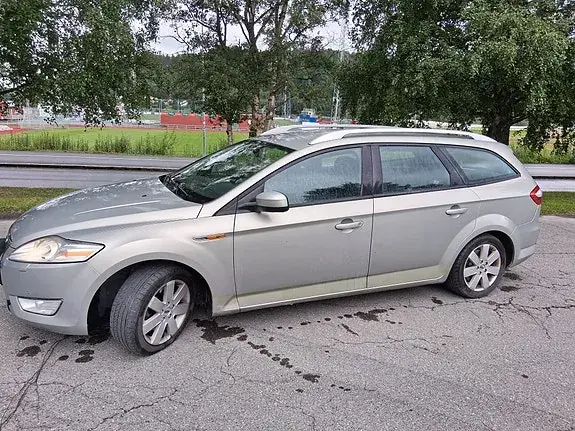 Ford Mondeo 2009 photo 2