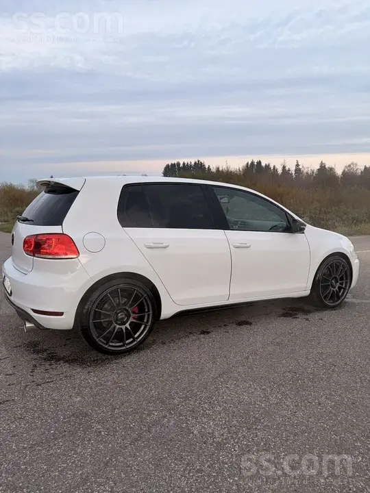 Volkswagen Golf 6 Gti 2010 photo 2
