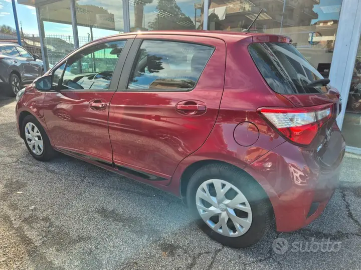 Toyota Yaris 2018 photo 4