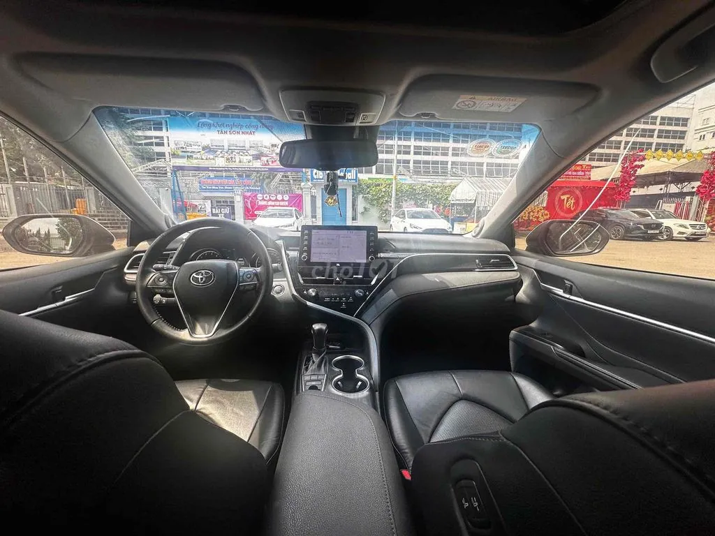 Toyota Camry 2022 photo 5