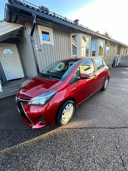 Toyota Yaris 2014 photo 3