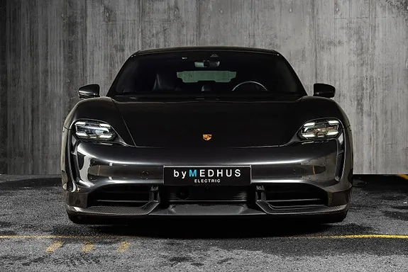 Porsche Taycan Turbo S 2020 photo 4