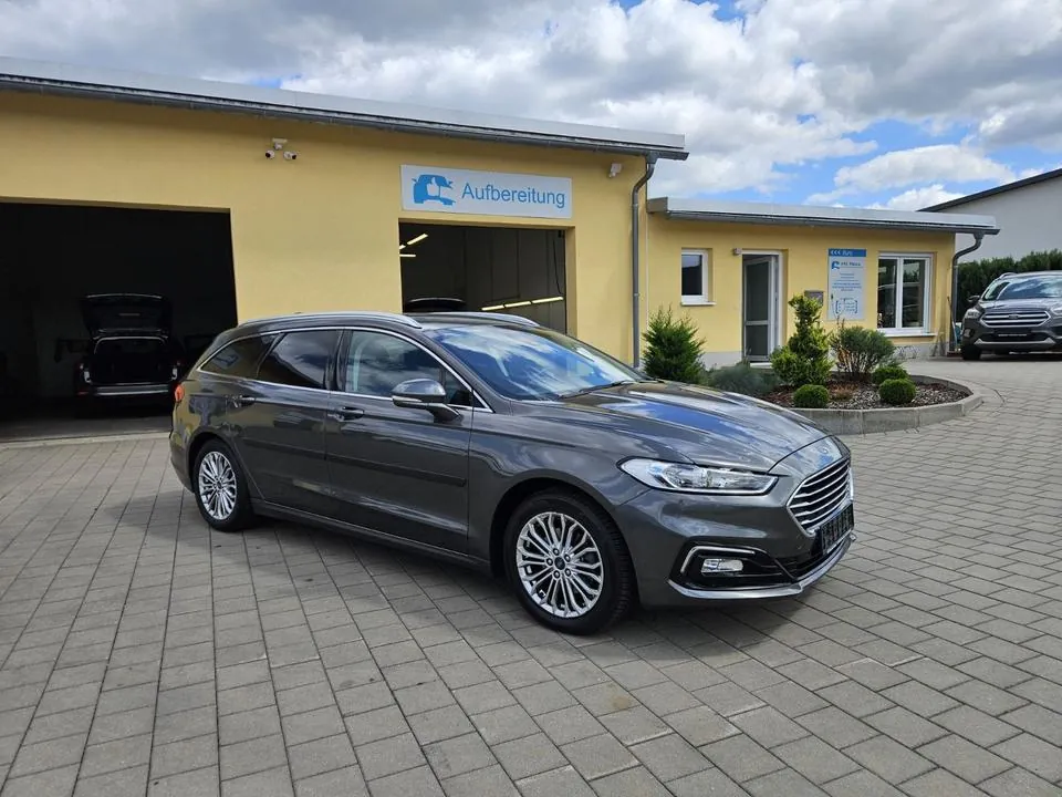 Ford Mondeo Turnier
