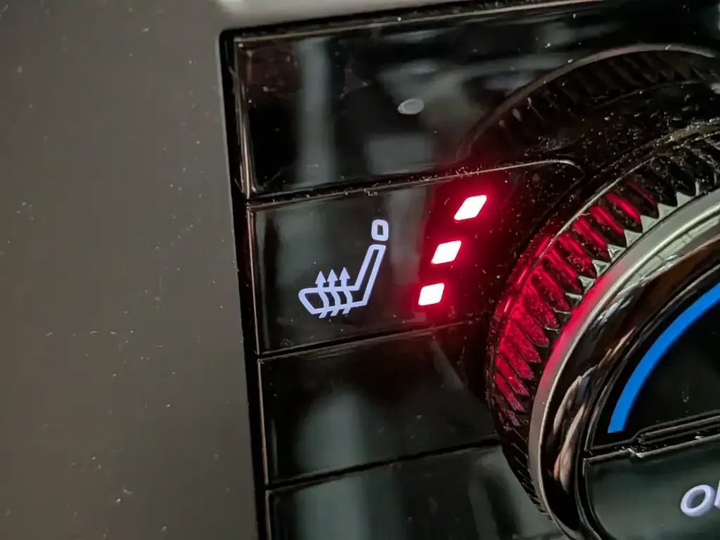 Nissan Rogue 2023 photo 3