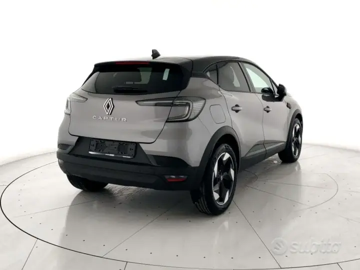 Renault Captur 2026 photo 3