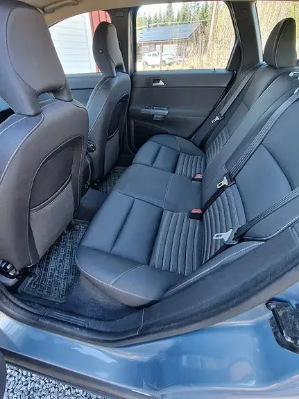 Volvo V50 2009 photo 3