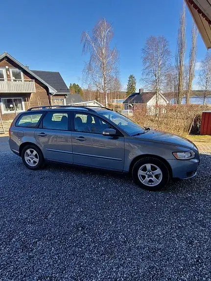 Volvo V50 2009 photo 5