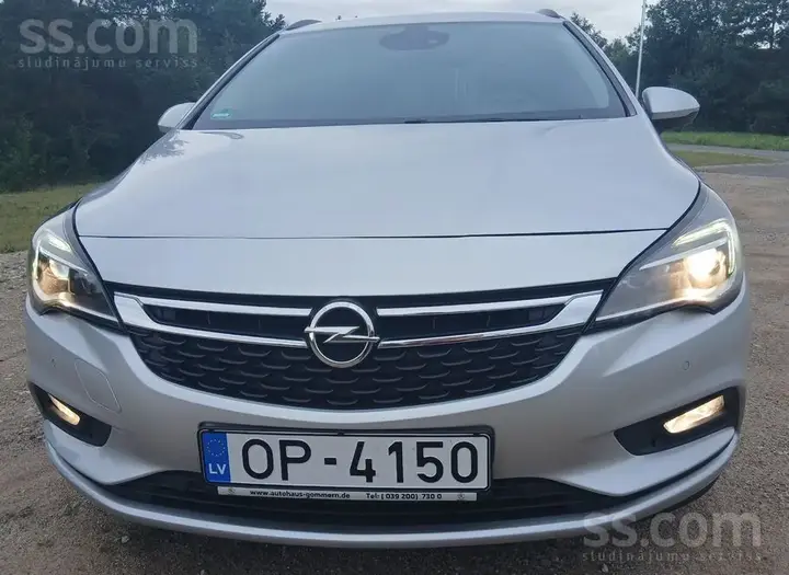 Opel Astra 2018 photo 3