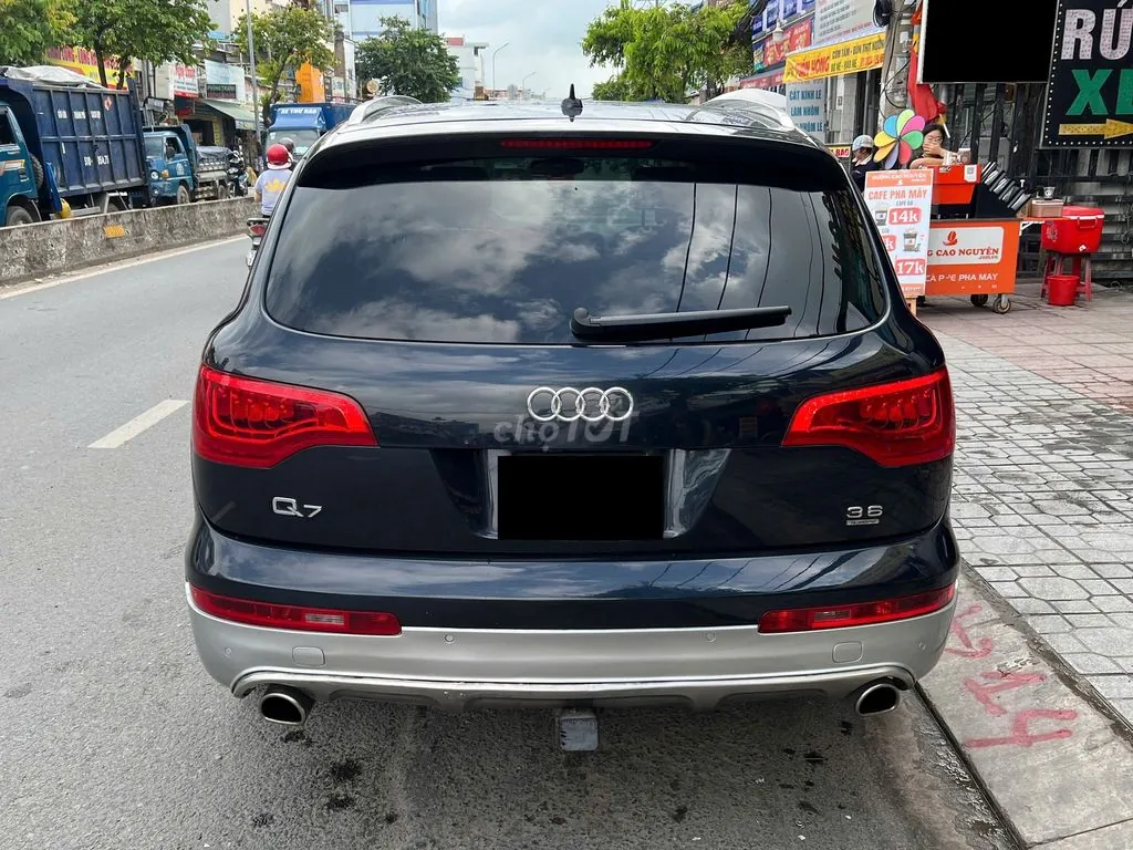 Audi Q7 2008 photo 2